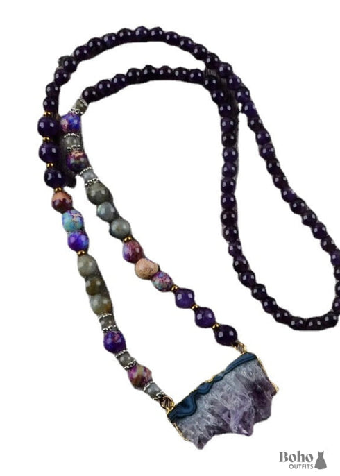 Collar bohemio de amatista natural tejido a mano